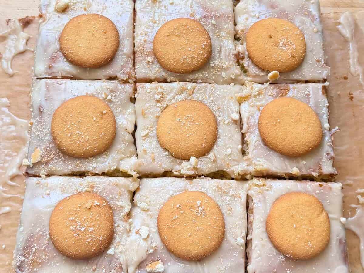 Sliced Banana Pudding Brownies on cutting board.